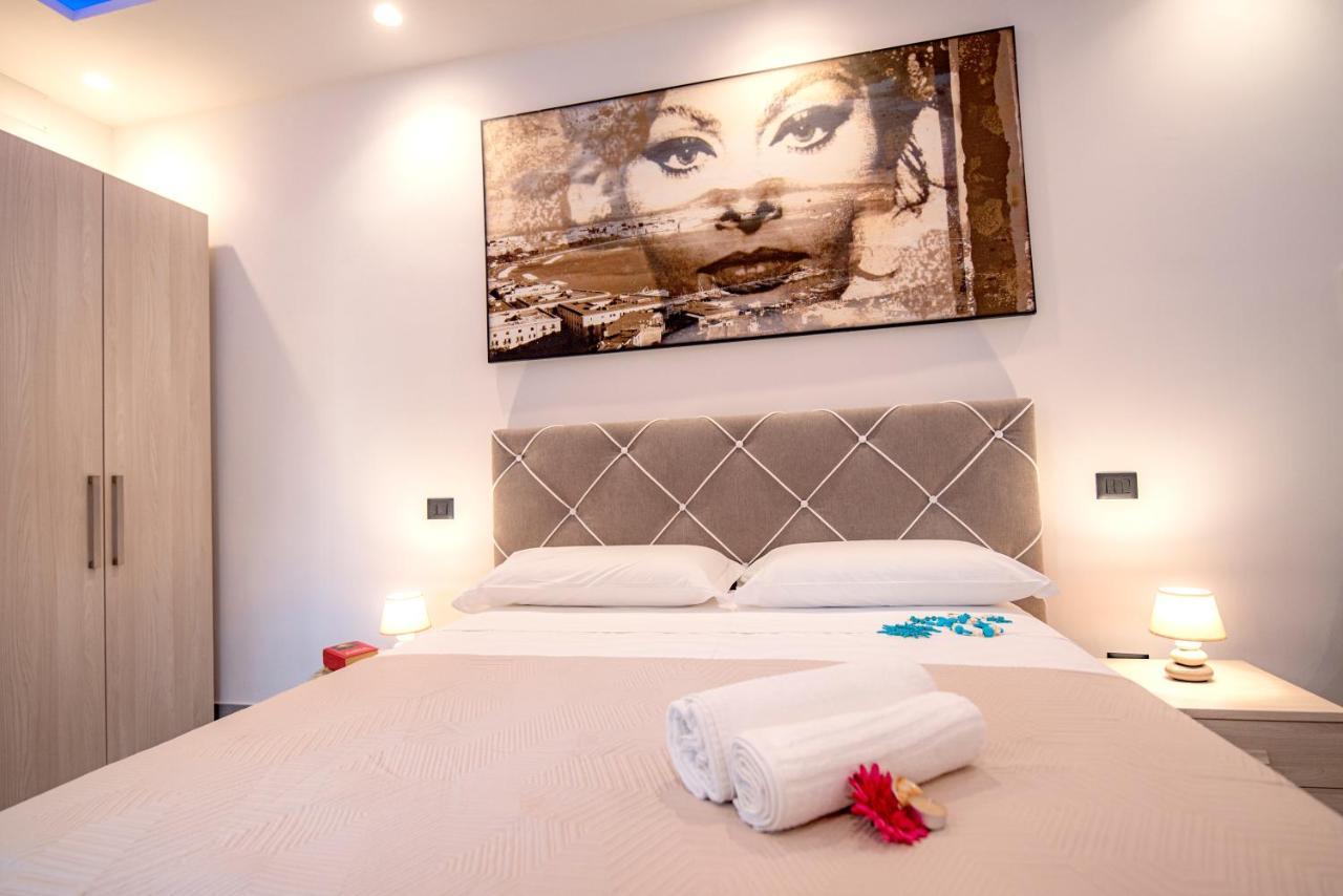 La Dolce Vita Rooms Procida Extérieur photo
