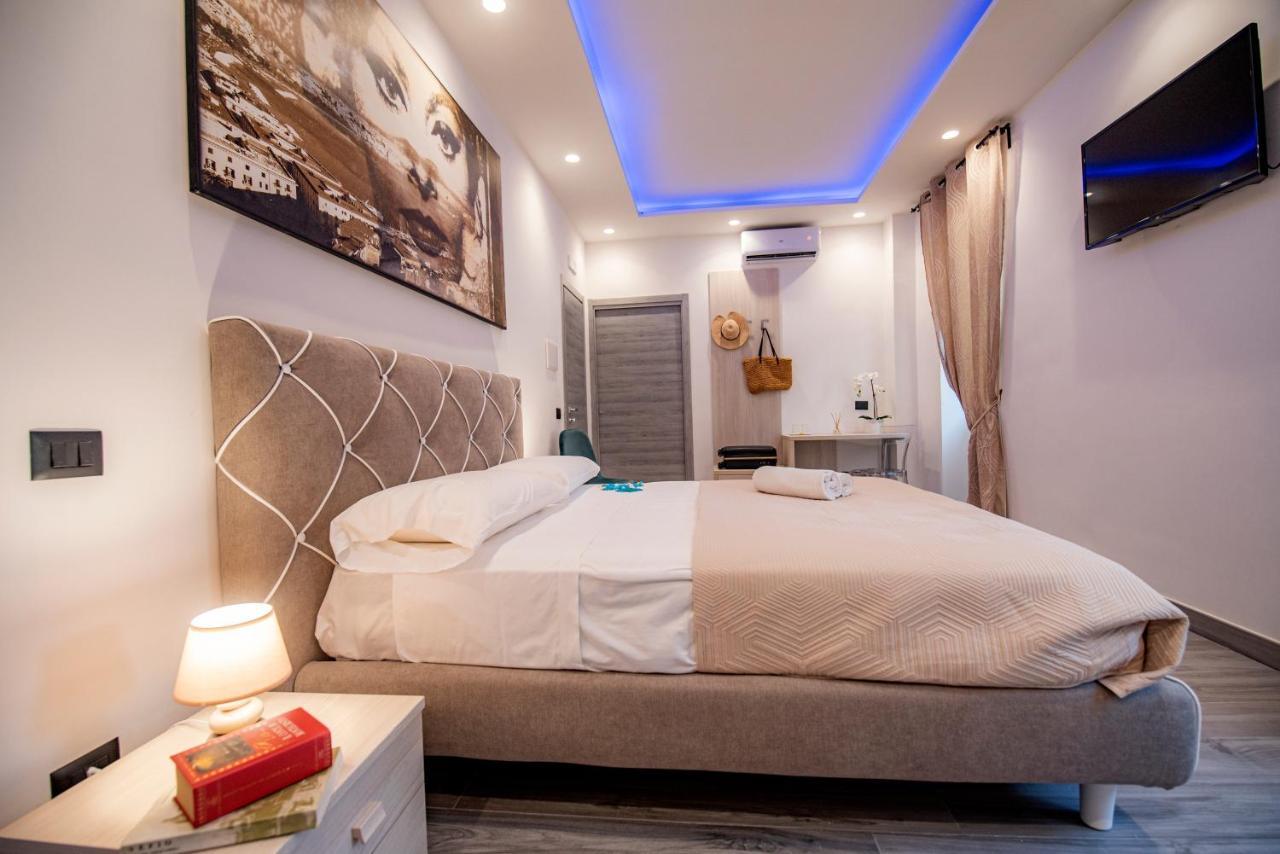 La Dolce Vita Rooms Procida Extérieur photo