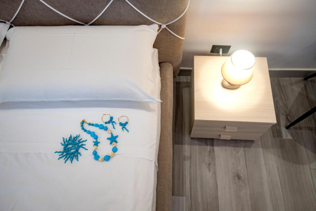 La Dolce Vita Rooms Procida Extérieur photo